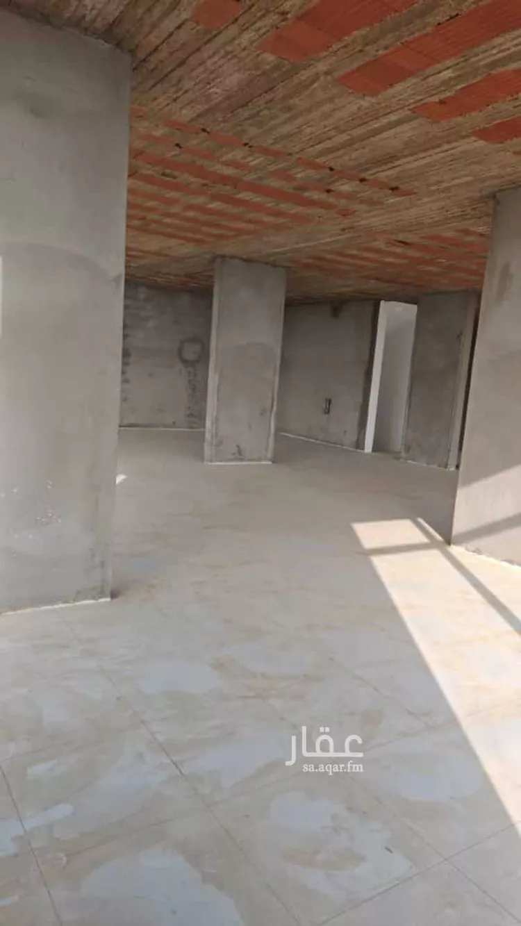 عمارة للبيع في شارع عبدالله بن عمر, حي النزهة, مدينة صامطة, منطقة جازان صورة 5