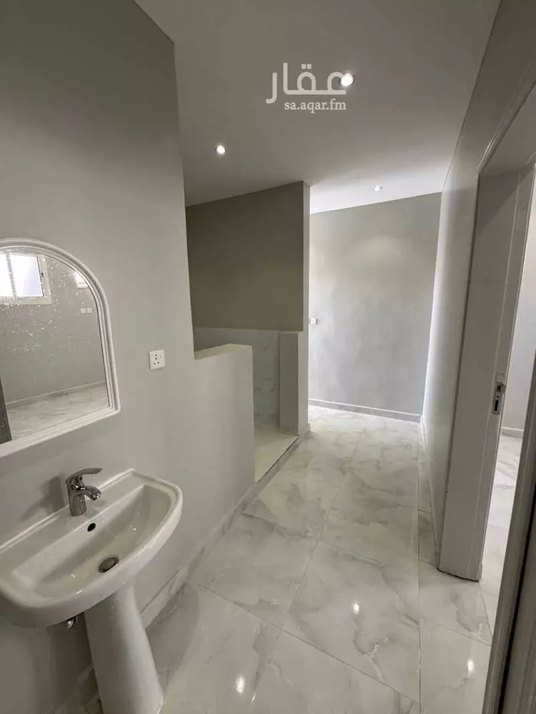 عمارة للبيع في شارع توبة بن أبي البركات, حي منفوحة, مدينة الرياض, منطقة الرياض 7