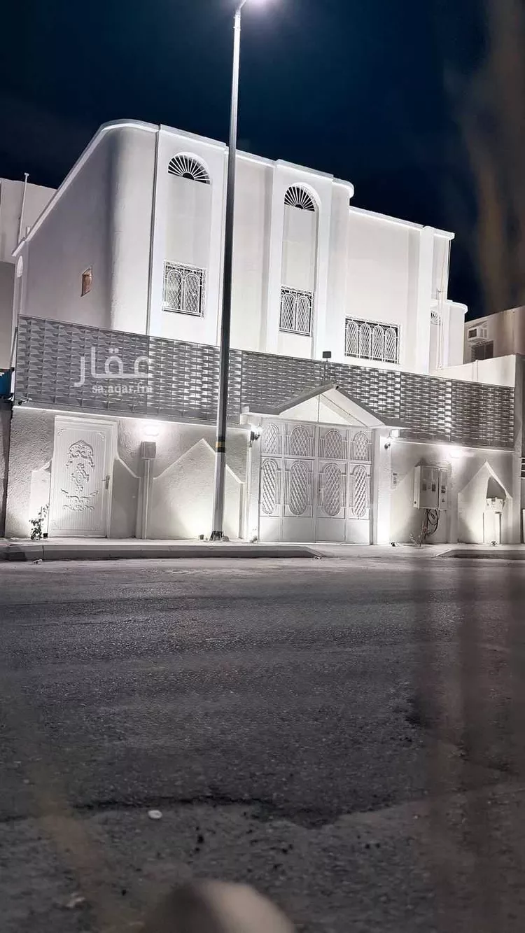 عمارة للبيع في شارع البحاري, حي العمرة, مدينة مكة المكرمة, منطقة مكة المكرمة 9