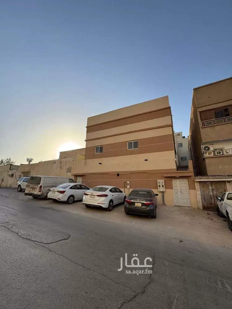 عمارة للبيع في شارع سليمان بن مهران, حي العمل, مدينة الرياض, منطقة الرياض 7