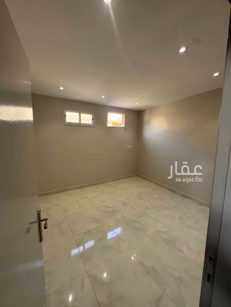 عمارة للبيع في شارع يوسف بن الطفيل, حي البطحاء, مدينة الرياض, منطقة الرياض صورة 5