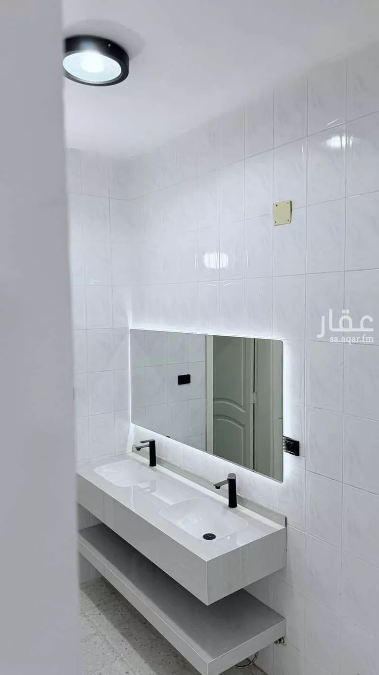 عمارة للبيع في شارع البحاري, حي العمرة, مدينة مكة المكرمة, منطقة مكة المكرمة 11