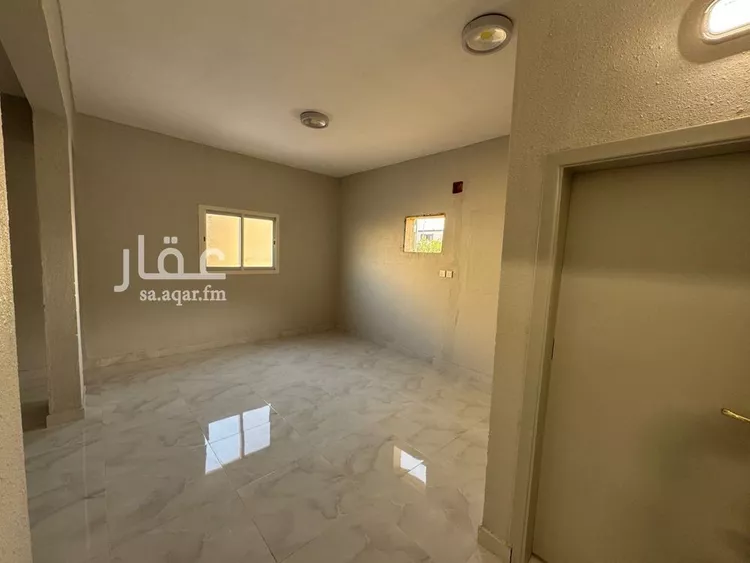 عمارة للإيجار في شارع سليمان بن مهران, حي العمل, مدينة الرياض, منطقة الرياض صورة 4