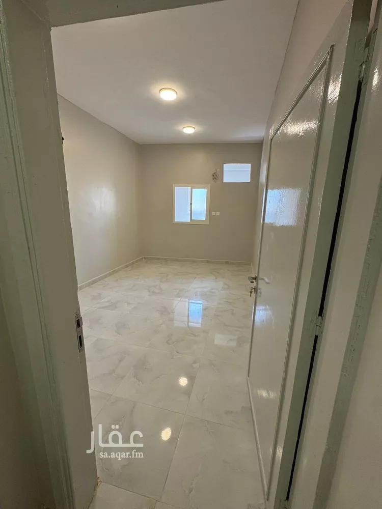 عمارة للإيجار في شارع ربيع بن زيد الدوسري, حي منفوحة الجديدة, مدينة الرياض, منطقة الرياض صورة 3