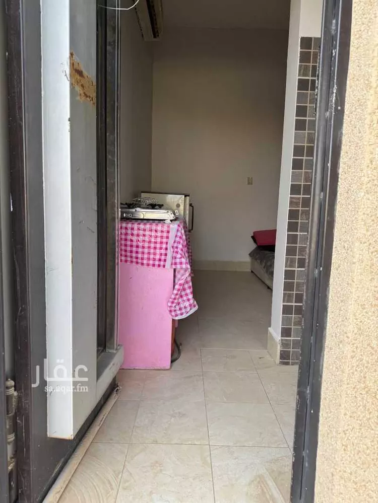 Room for Rent in Riyadh Dhahrat Laban