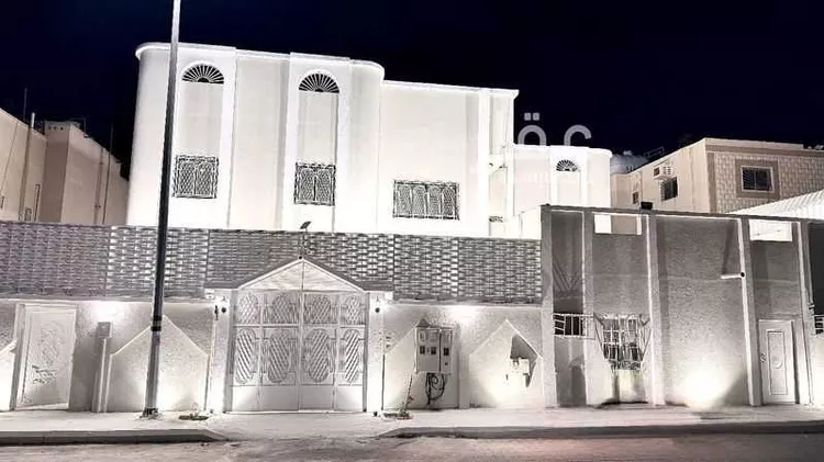 فيلا للبيع في شارع البحاري, حي العمرة, مدينة مكة المكرمة, منطقة مكة المكرمة صورة 2