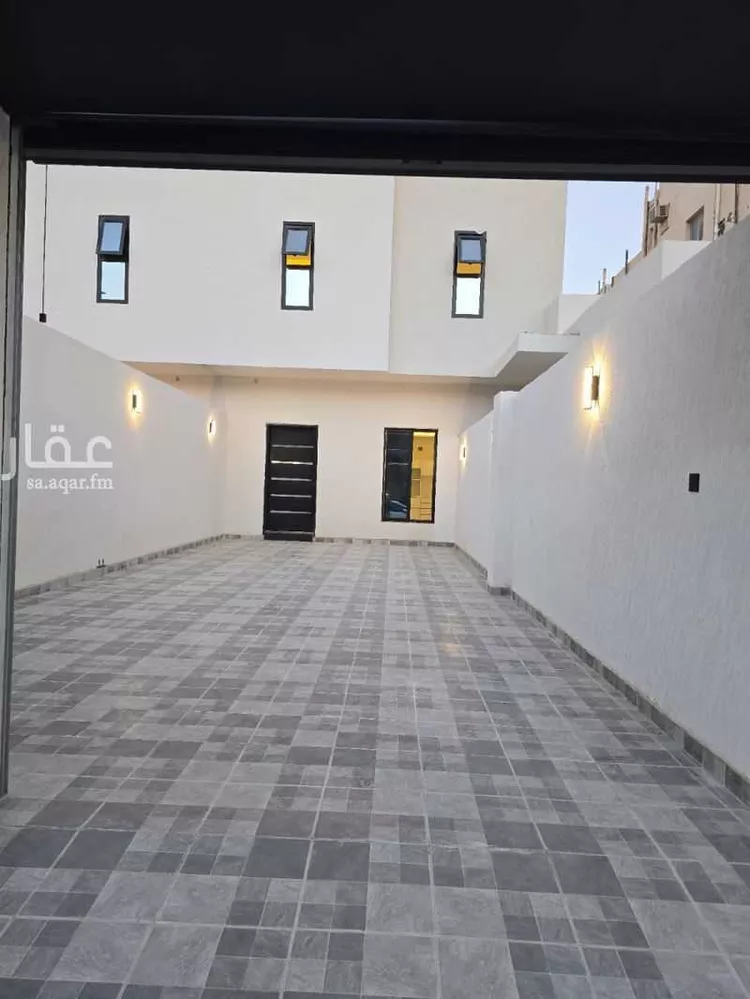 فيلا للإيجار في شارع حاتم الناسخ, حي السليمانية, مدينة الرياض, منطقة الرياض