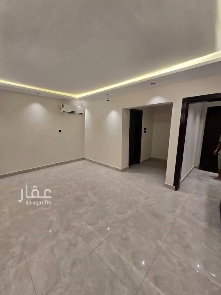 دور للإيجار في شارع جبلة بن مالك, حي الورود, مدينة الرياض, منطقة الرياض صورة 3