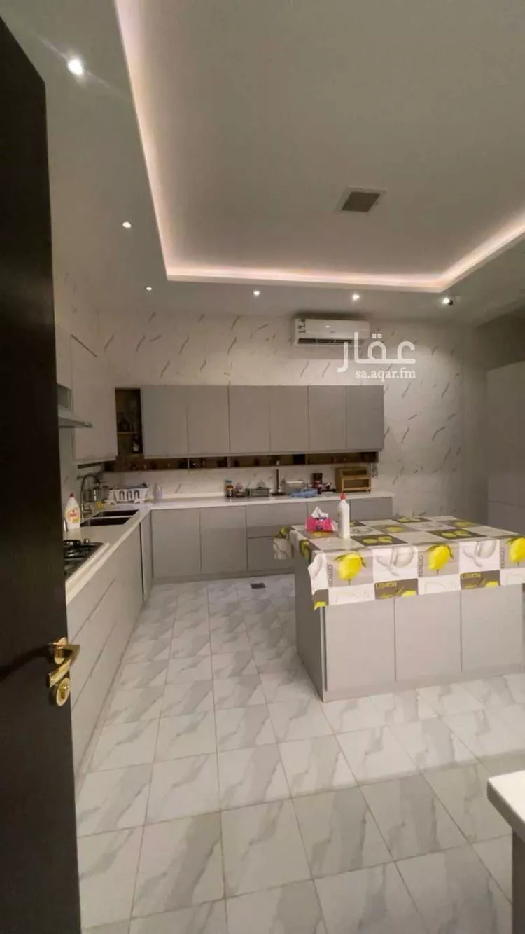 فيلا للإيجار في شارع شهيد الدين ثم الوطن محمد يحيى محمد الب, حي العارض, مدينة الرياض, منطقة الرياض صورة 3