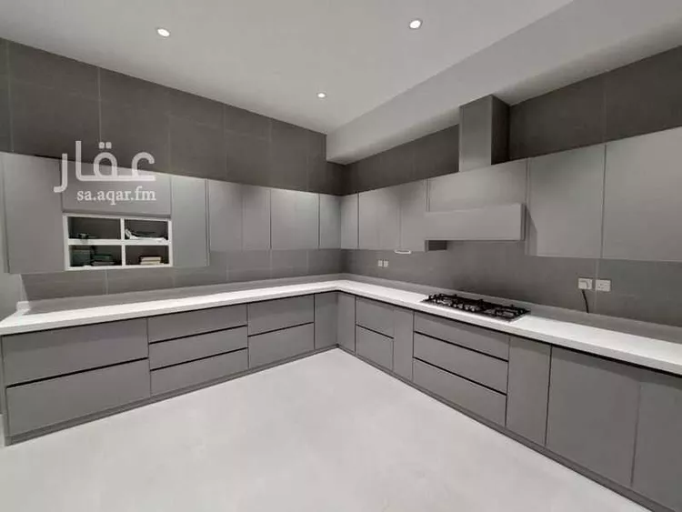 فيلا للبيع في شارع الامام احمد بن حمبل, حي غرناطة, مدينة حفر الباطن, المنطقة الشرقية صورة 3