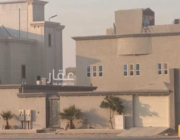 دور للبيع في شارع جندب البجلي, حي الصقور, مدينة الاحساء, المنطقة الشرقية صورة 2