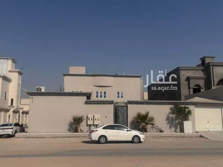 دور للبيع في شارع جندب البجلي, حي الصقور, مدينة الاحساء, المنطقة الشرقية صورة 2