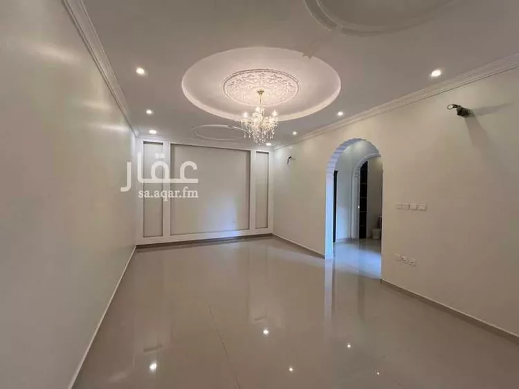 فيلا للبيع في شارع أبي تمام الهاشمي ، حي الشراع ، جدة ، جدة صورة 3