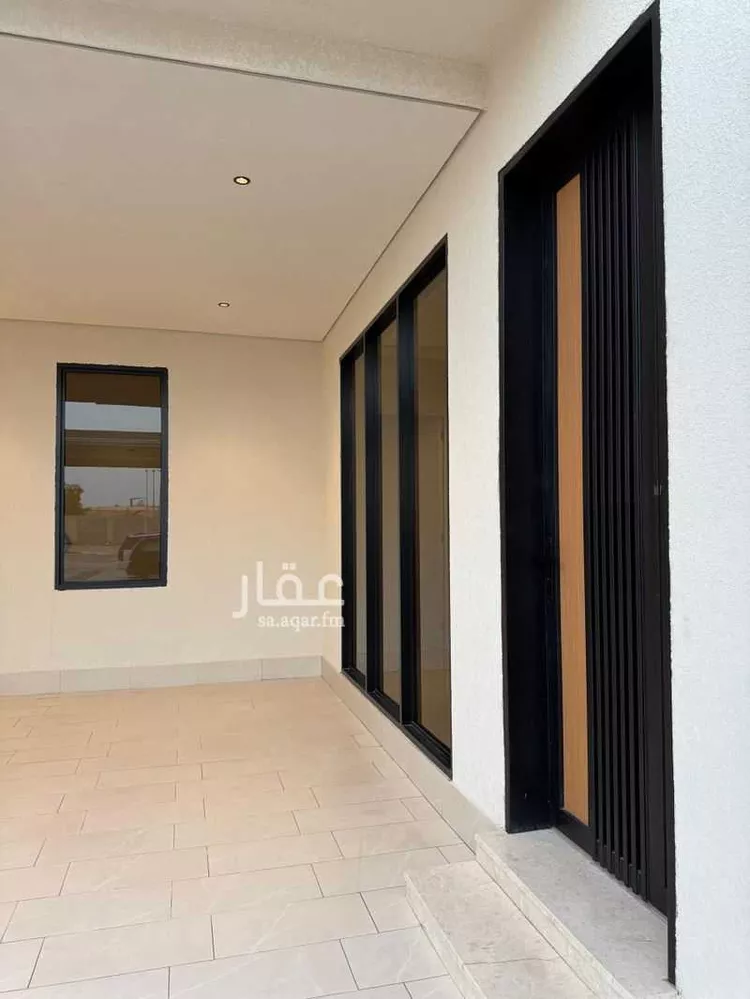 دور للبيع في شارع عبدالله بن بكر كمال, حي العوالي, مدينة الرياض, منطقة الرياض 7