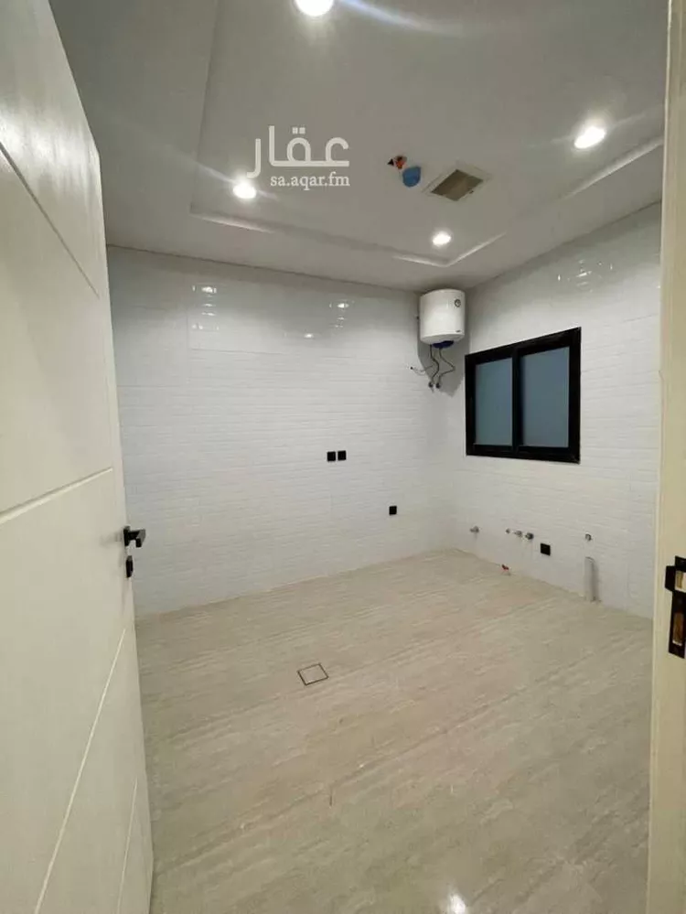 شقة للبيع في شارع طياش, حي عكاظ, مدينة الرياض, منطقة الرياض صورة 3