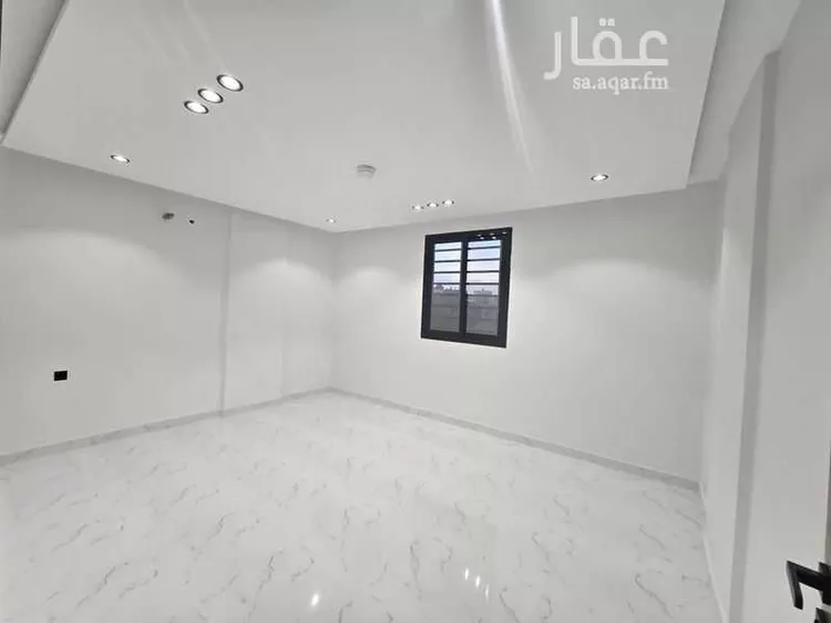 شقة للبيع في شارع الحسن الاندلسي, حي الحلقة الغربية, مدينة الطائف, منطقة مكة المكرمة صورة 3