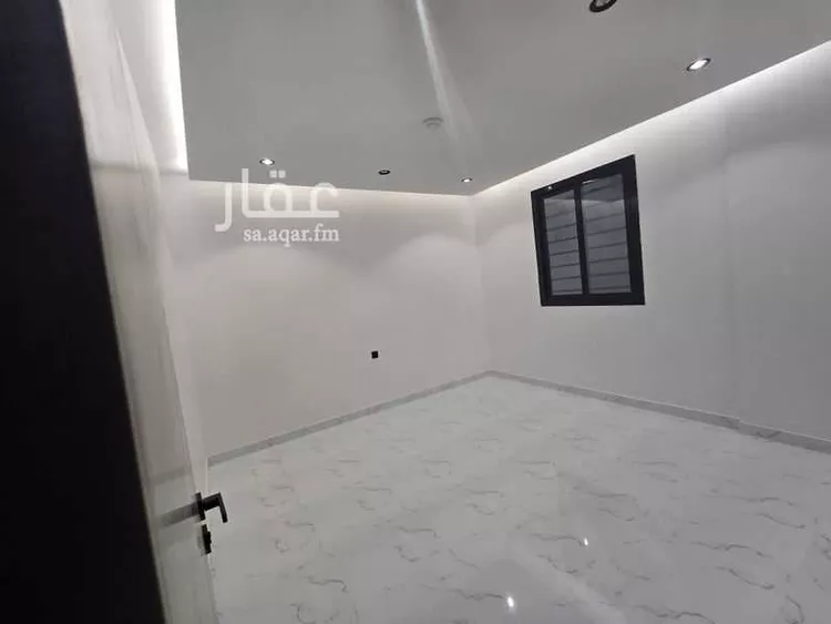 شقة للبيع في شارع الحسن الاندلسي, حي الحلقة الغربية, مدينة الطائف, منطقة مكة المكرمة صورة 5