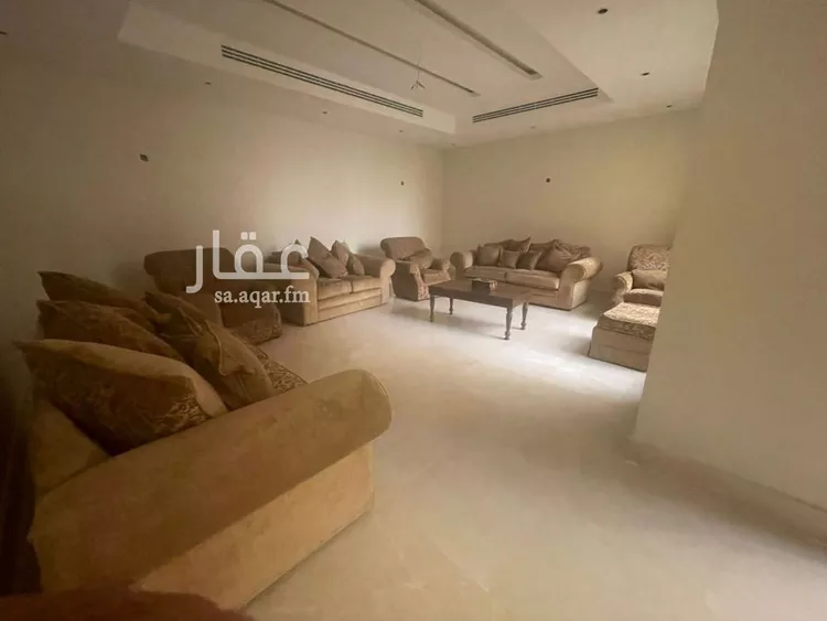 فيلا للبيع في شارع بشير بن صفوان, حي القيروان, مدينة الرياض, منطقة الرياض صورة 2