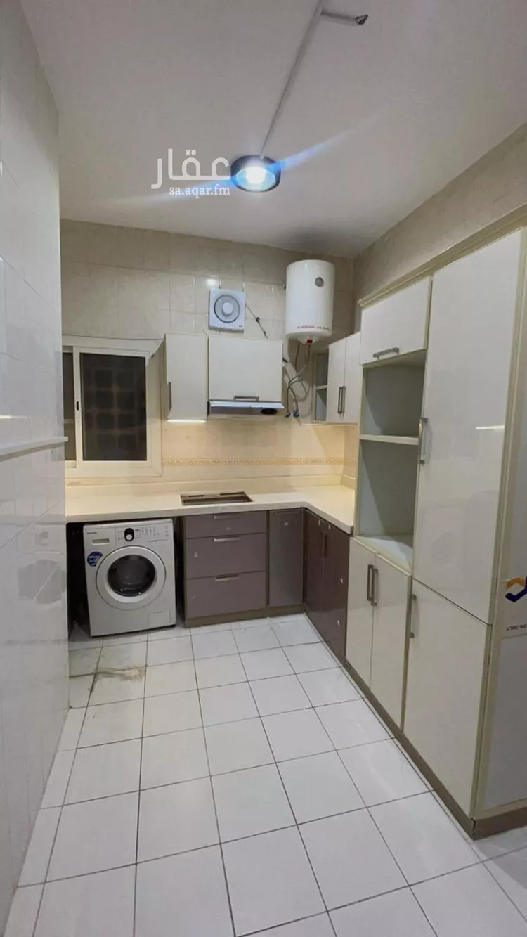 شقة للإيجار في شارع الغرارة, حي إشبيلية, مدينة الرياض, منطقة الرياض