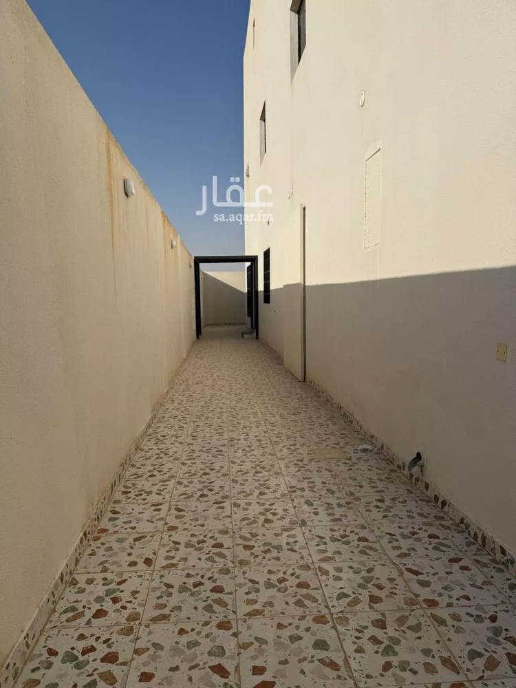 فيلا للإيجار في شارع السيل الكبير, حي المهدية, مدينة الرياض, منطقة الرياض صورة 3