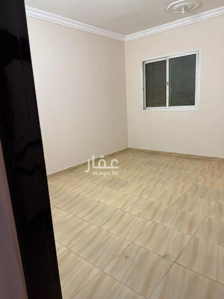 شقة للإيجار في شارع الغرارة, حي إشبيلية, مدينة الرياض, منطقة الرياض