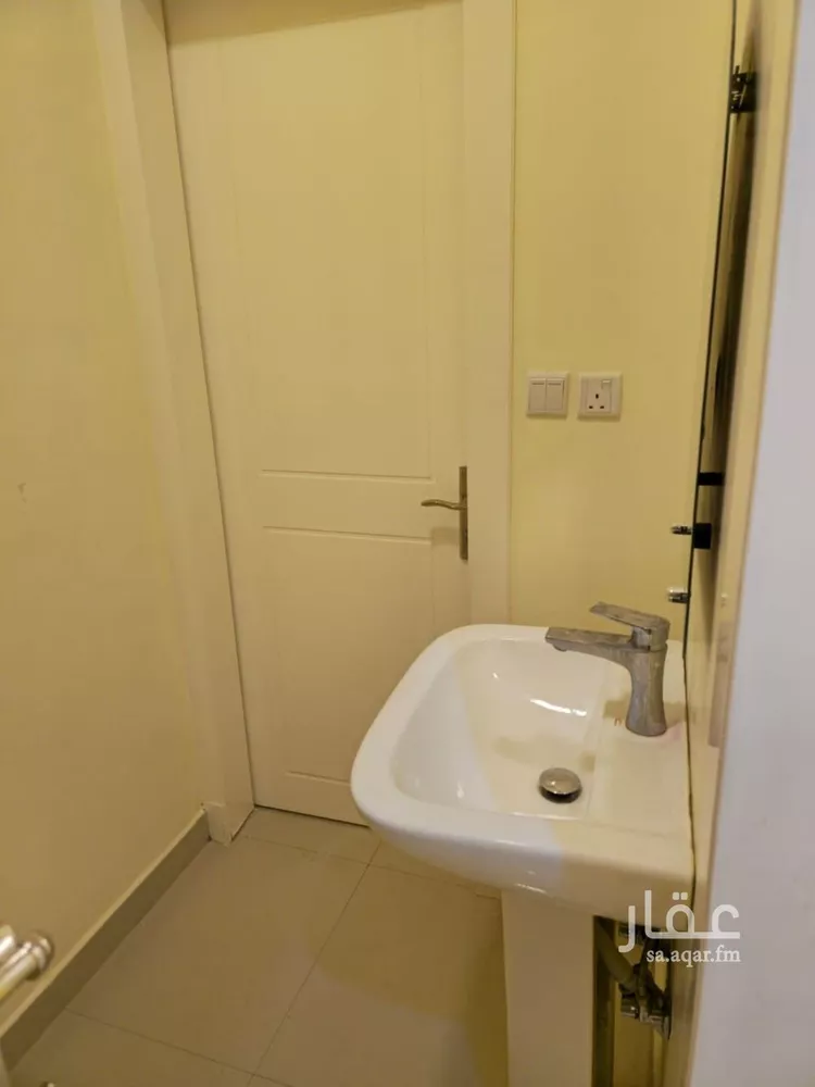 شقة للإيجار في شارع الخليفة المأمون, حي عكاظ, مدينة الرياض, منطقة الرياض صورة 3