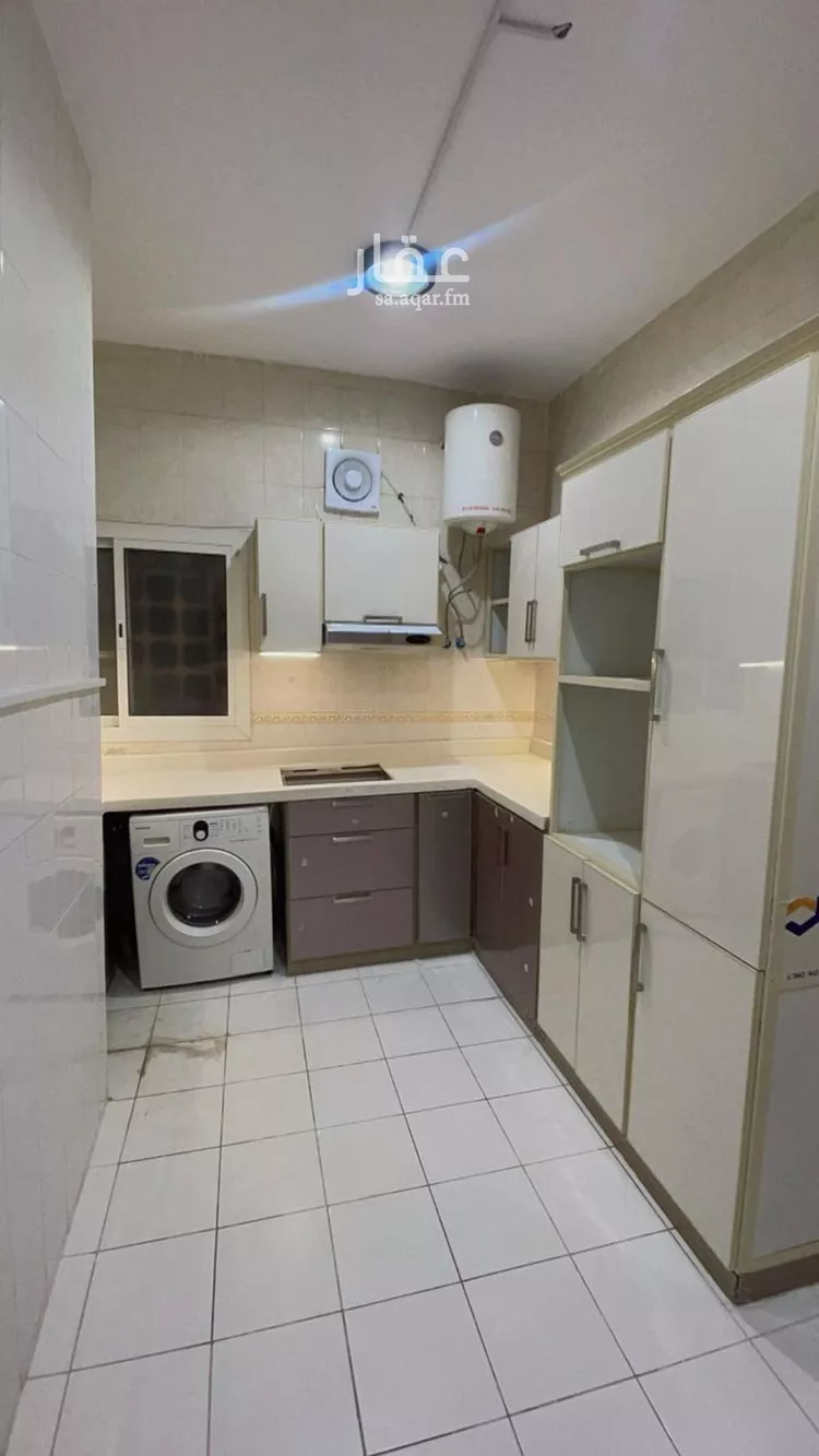 شقة للإيجار في شارع الغرارة, حي إشبيلية, مدينة الرياض, منطقة الرياض