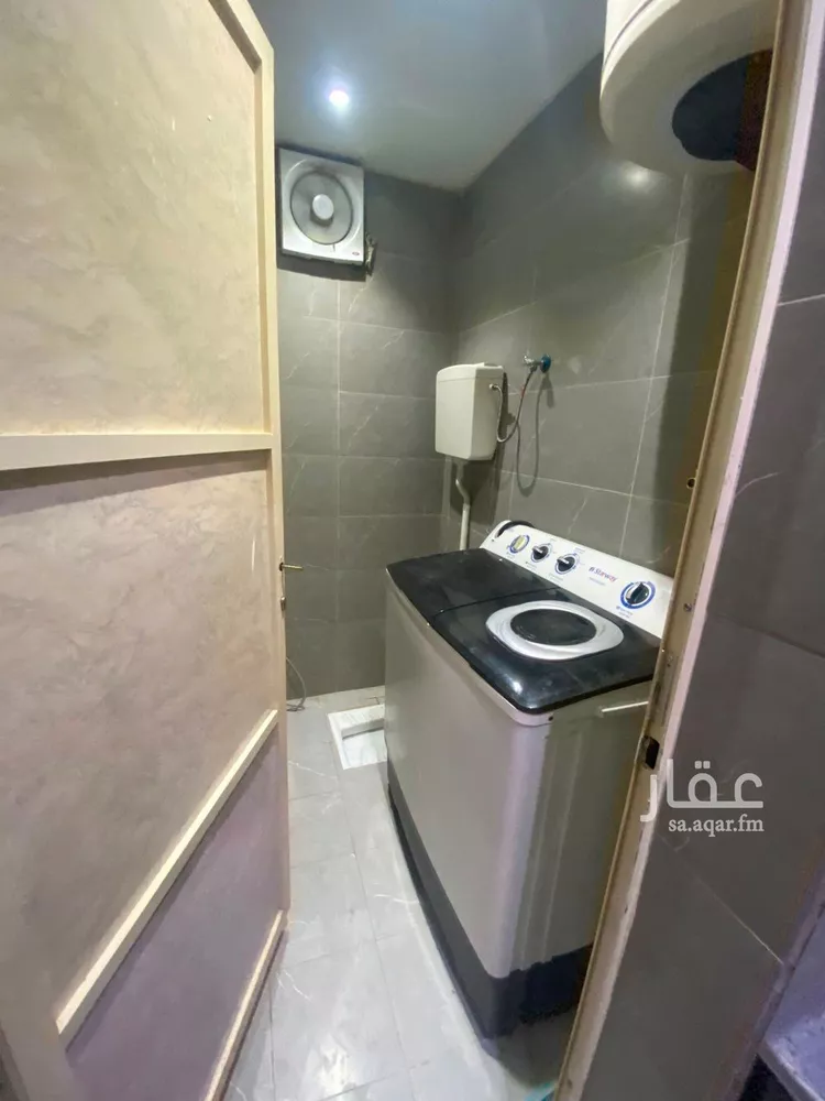 دور للإيجار في شارع ابن مشرف, حي عكاظ, مدينة الرياض, منطقة الرياض صورة 2