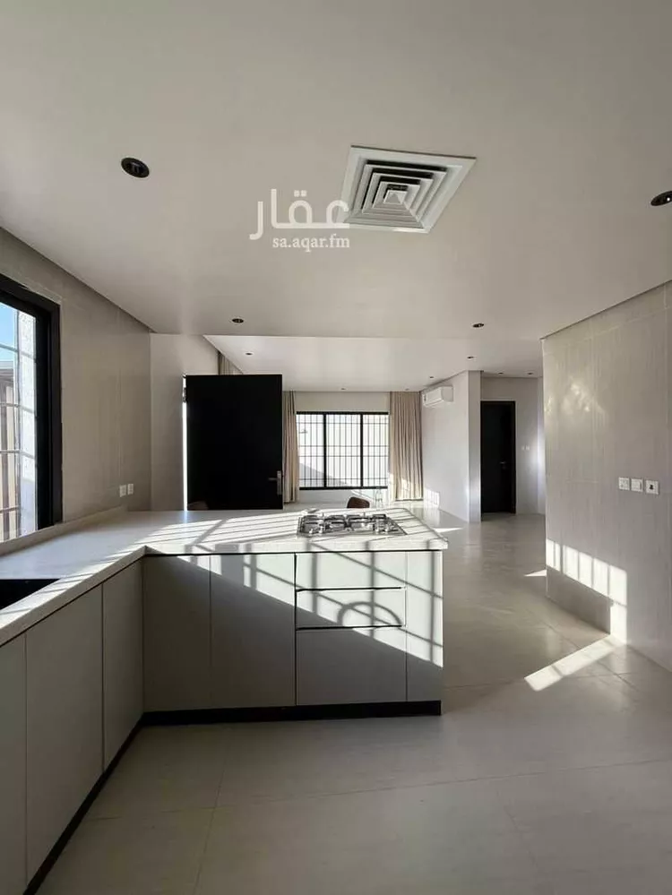 فيلا للإيجار في شارع السيل الكبير, حي المهدية, مدينة الرياض, منطقة الرياض 22
