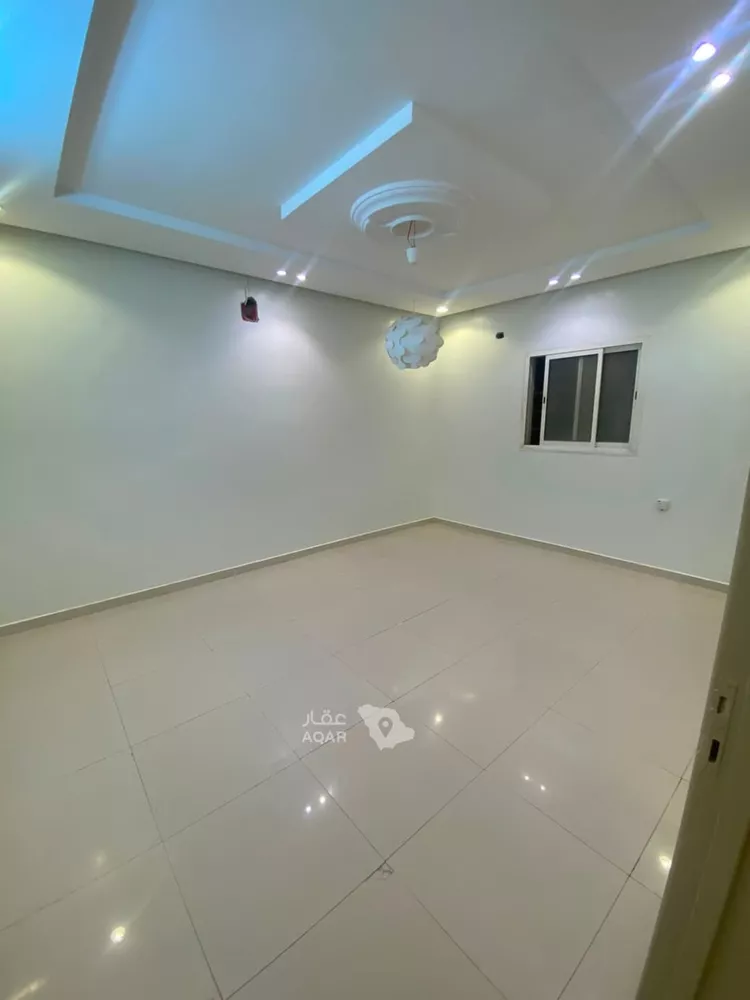 فيلا للإيجار في شارع علي البيتي, حي الرمال, مدينة الرياض, منطقة الرياض 4