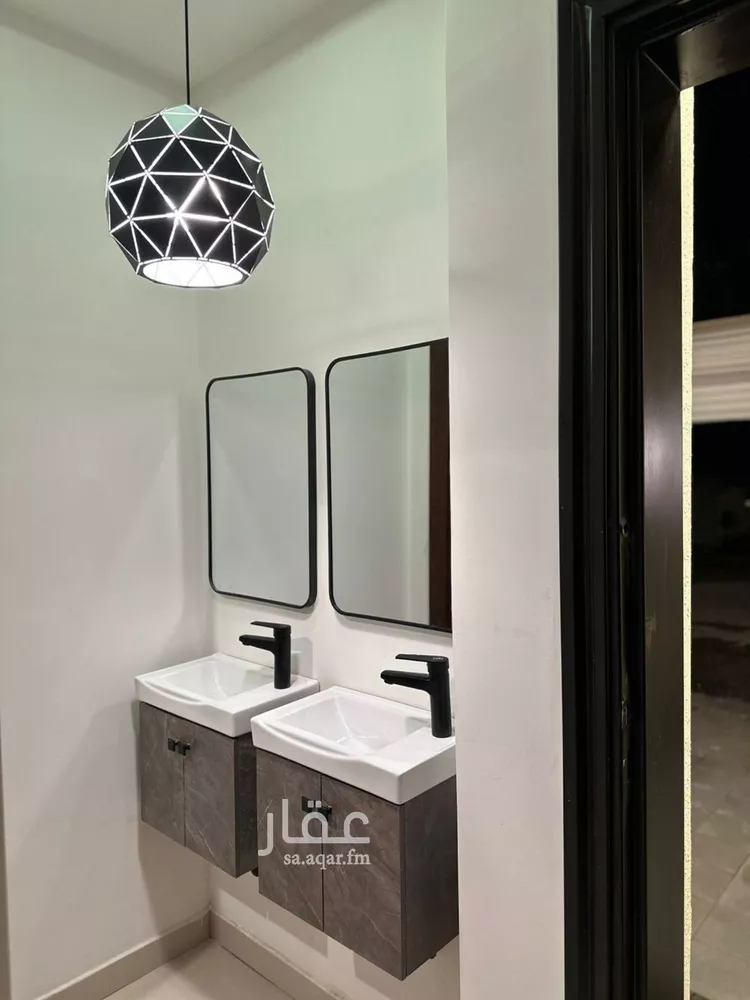 فيلا للإيجار في شارع محمد الأفريقي, حي العارض, مدينة الرياض, منطقة الرياض صورة 3