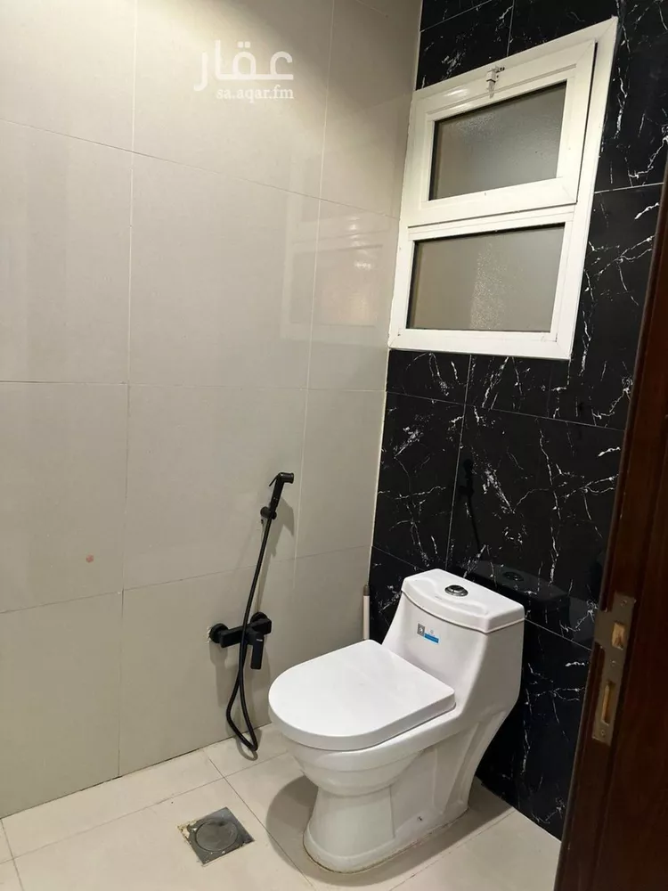 فيلا للإيجار في شارع محمد الأفريقي, حي العارض, مدينة الرياض, منطقة الرياض صورة 5