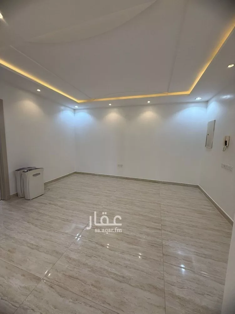 Villa for Sale in Riyadh Al Mahdiyah 9