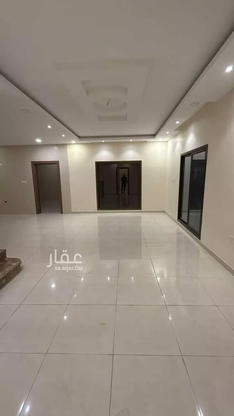 فيلا للبيع في شارع الحياه, حي العقيق, مدينة الخبر, المنطقة الشرقية صورة 3