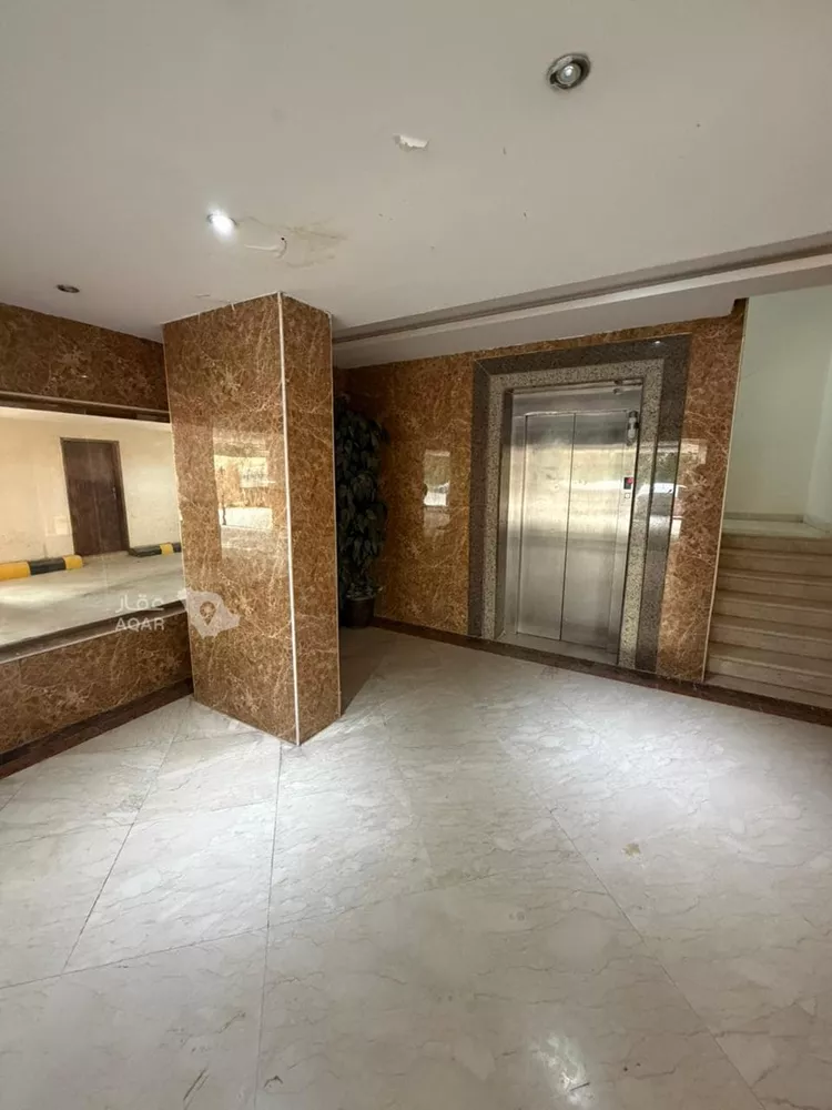 شقة للبيع في شارع تيما الخبر عماره ١٧  من عماير الحازمي للعقار, حي الحمراء, مدينة الخبر, المنطقة الشرقية 7