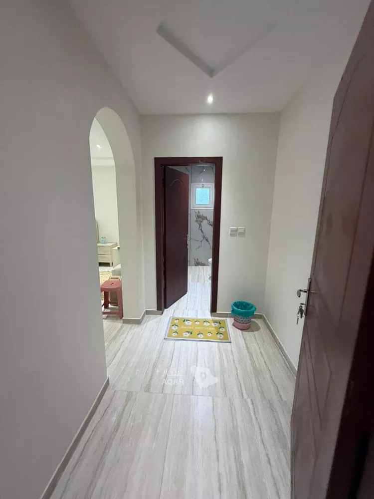 شقة للبيع في شارع تيما الخبر عماره ١٧  من عماير الحازمي للعقار, حي الحمراء, مدينة الخبر, المنطقة الشرقية 9