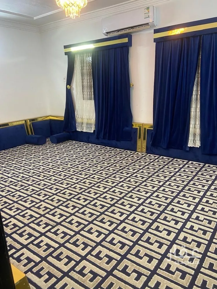 Floor for Sale in Khamis Mushait Dhulalah