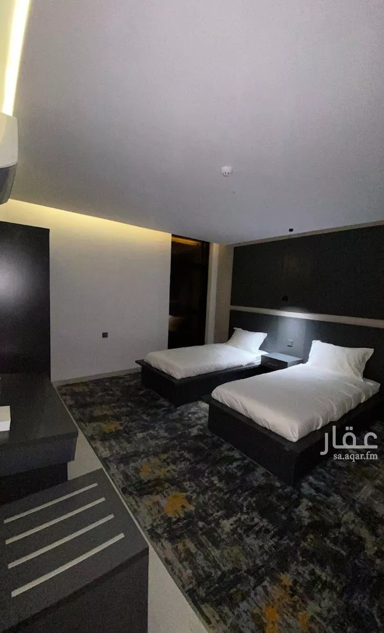 مجمع للإيجار في شارع شارع المصيف, حي المطل, مدينة النماص, منطقة عسير صورة 3