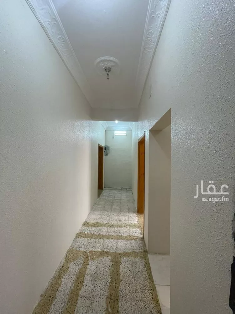 عمارة للبيع في شارع عامر ابن امية, حي الشرفية, مدينة خميس مشيط, منطقة عسير 44