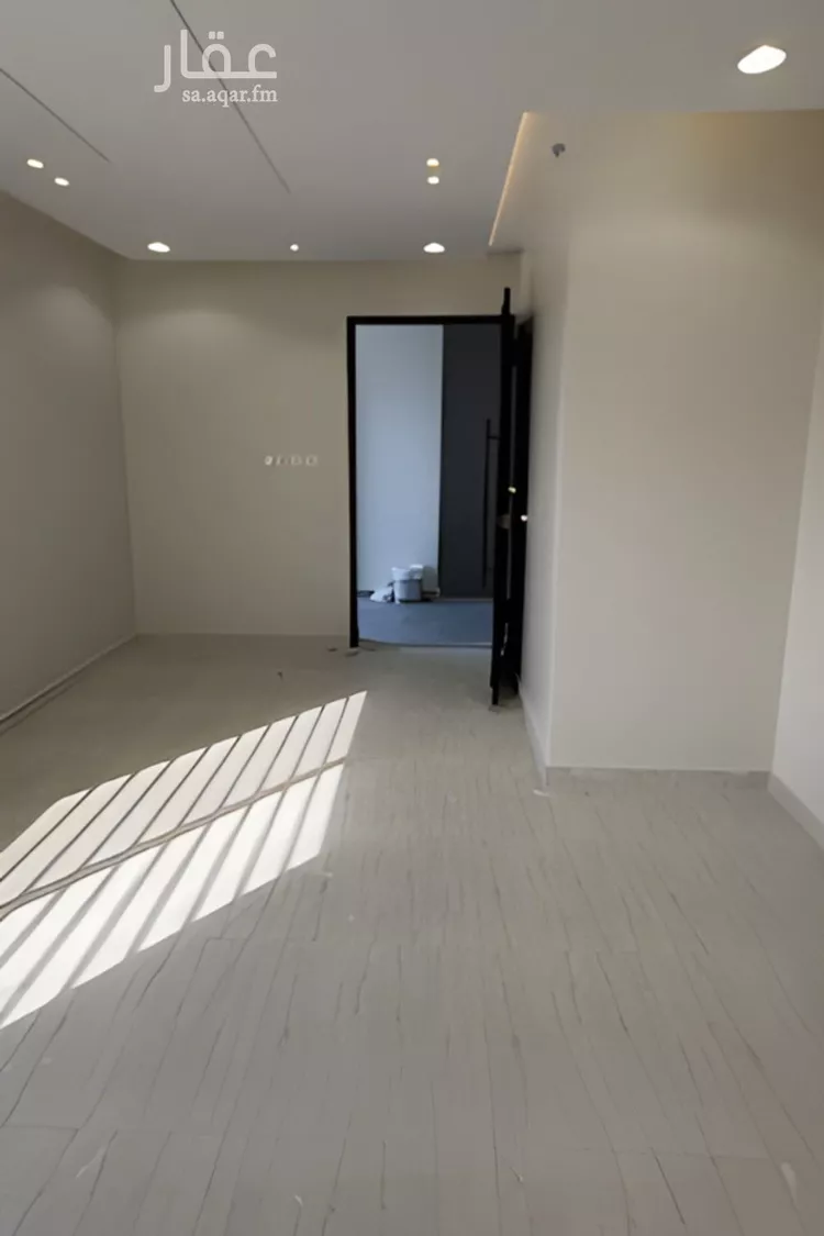 عمارة للإيجار في شارع عبدالله محمد سعيد ال عواض, حي الغدير, مدينة أبها, منطقة عسير صورة 3