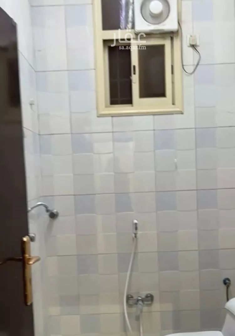 شقة للإيجار في شارع شرحبيل بن سعد, حي الشرف, مدينة خميس مشيط, منطقة عسير صورة 5