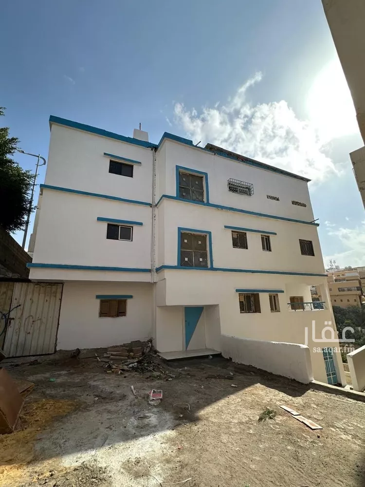 عمارة للبيع في شارع المنتزة, حي النصب, مدينة أبها, منطقة عسير صورة 2