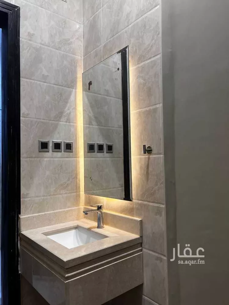 دور للإيجار في شارع سمعان بن عمرو, حي الجامعيين, مدينة خميس مشيط, منطقة عسير