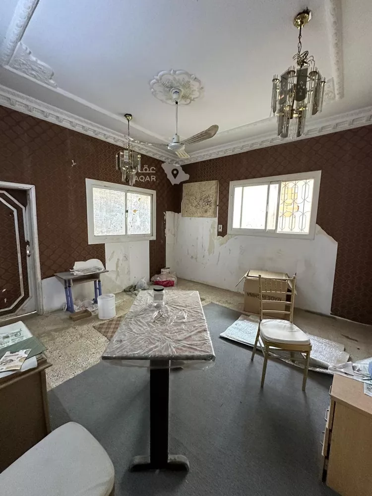 عمارة للبيع في شارع شافع بن صالح, حي العرق الجنوبى, مدينة خميس مشيط, منطقة عسير 26