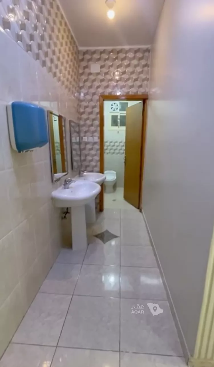 شقة للإيجار في شارع عباد الناجي, حي الشرف, مدينة خميس مشيط, منطقة عسير 3
