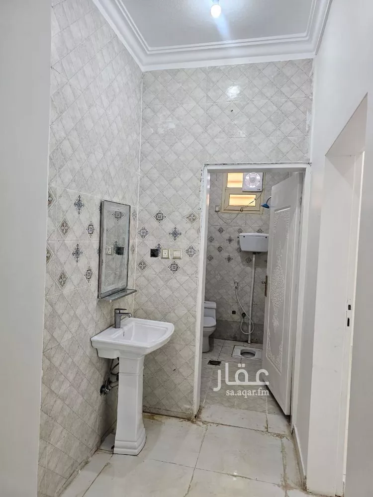 عمارة للبيع في شارع الحريضة, حي الحريضه, مدينة الحريضه, منطقة عسير صورة 5