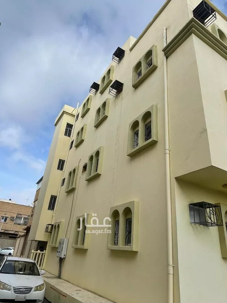 عمارة للبيع في شارع عامر ابن امية, حي الشرفية, مدينة خميس مشيط, منطقة عسير صورة 2