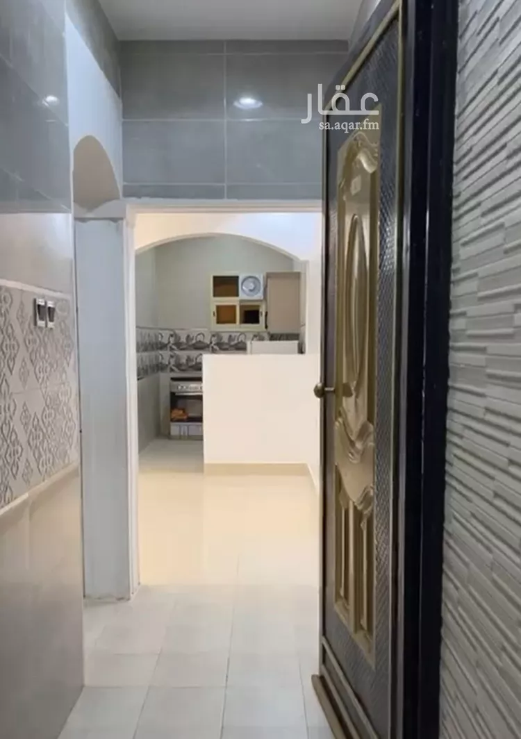 عمارة للإيجار في شارع عقبة الفارسي, حي شكر, مدينة خميس مشيط, منطقة عسير