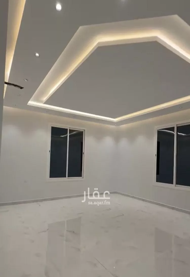 فيلا للبيع في شارع عقبة ابن عامر ابن سعد, حي شكر, مدينة خميس مشيط, منطقة عسير 21