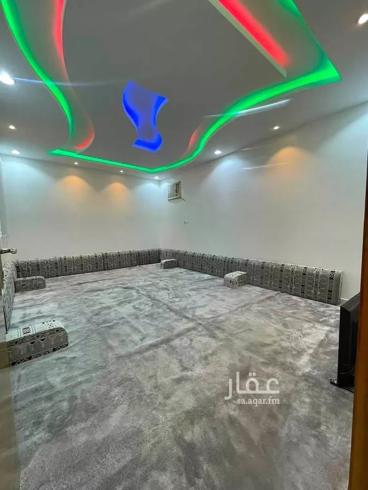 شقة للإيجار في شارع 77 الزهور, حي الزهور, مدينة أبها, منطقة عسير صورة 2